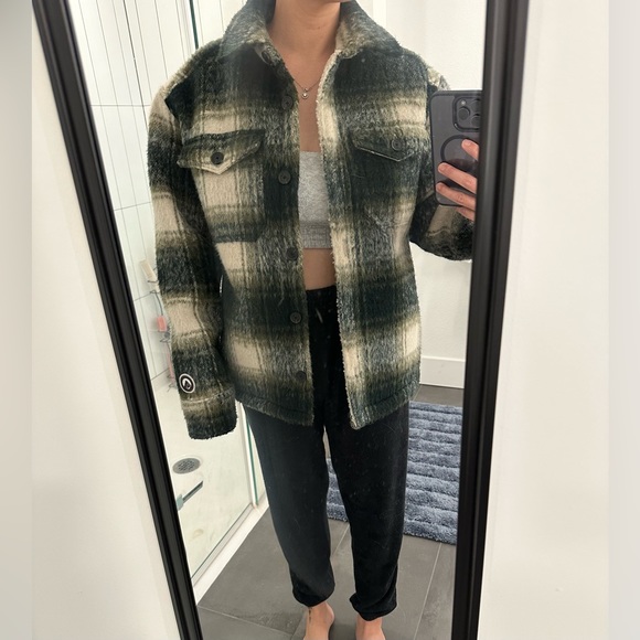 💚KITH WOMEN FAWN II SHACKET - STADIUM / MULTI - XS💚 - Picture 3 of 8